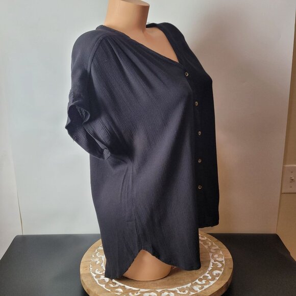 Orvis Black Button-Down Short Sleeve V-Neck Blouse M/M Lightweight Rayon - Picture 5 of 13